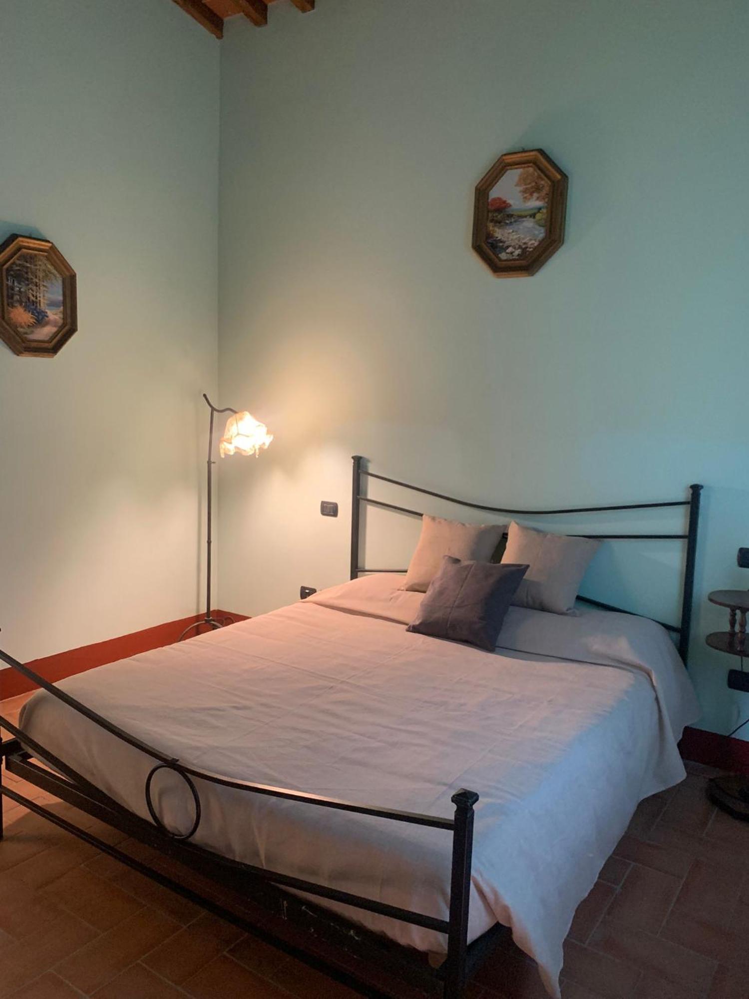 Guest House Torre Guelfa, Vinsantaia フィリーネ・ヴァルダルノ エクステリア 写真