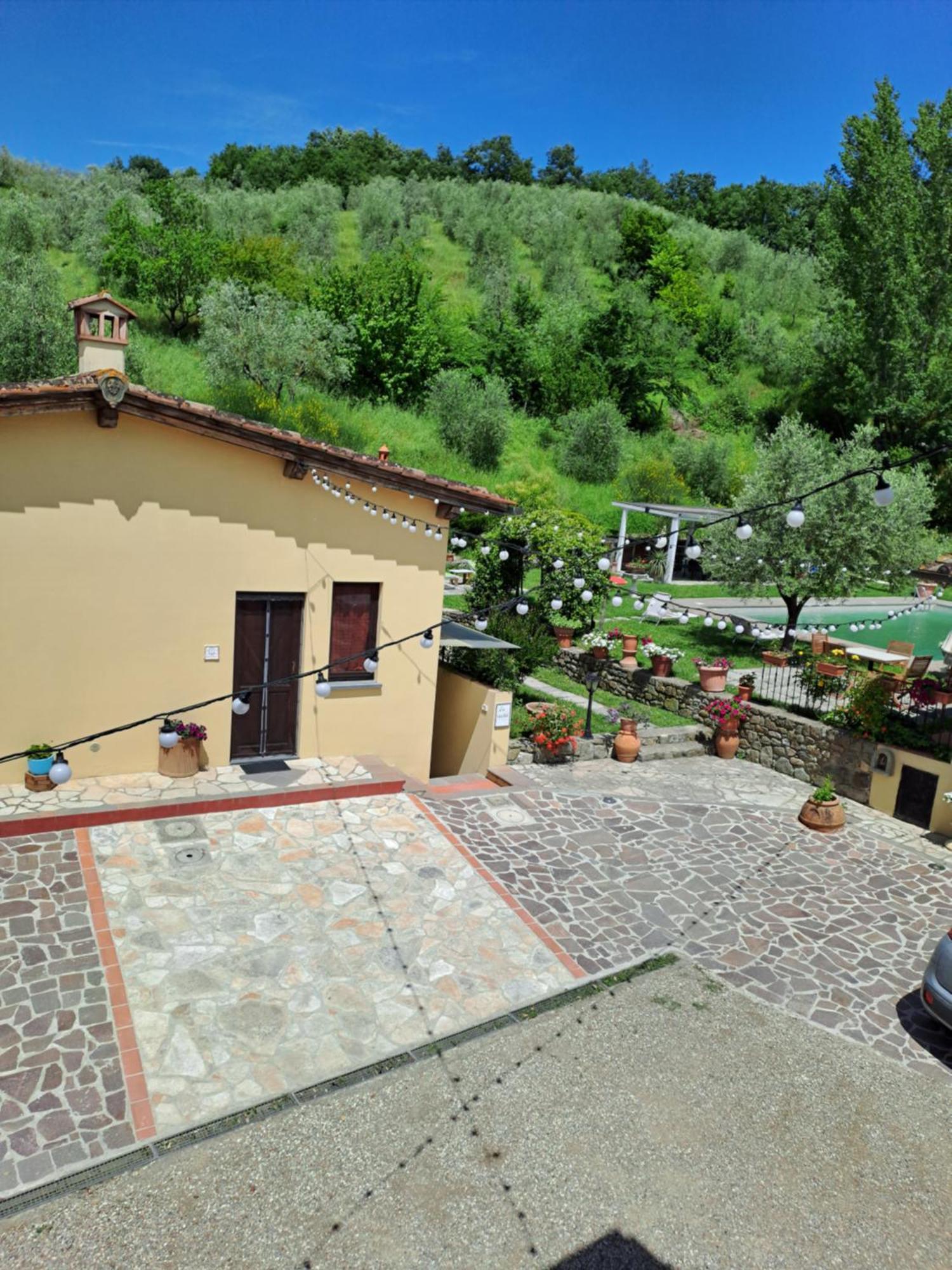 Guest House Torre Guelfa, Vinsantaia フィリーネ・ヴァルダルノ エクステリア 写真